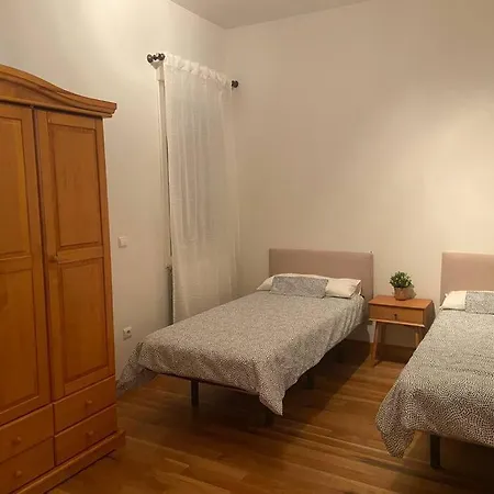 Precioso Piso En Centro A 150 Metros De La Playa Apartment *